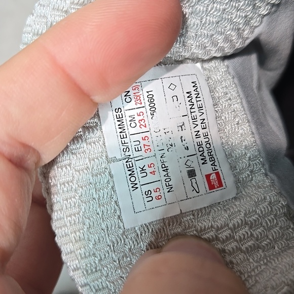 The North Face Women Ultra Futurelight Gray High Hiking Boots Sneakers Sz 6.5 - Picture 9 of 13